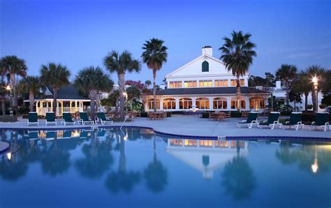 Plantation inn crystal river - Looking for Crystal River, FL hotel packages to help create a relaxing and memorable getaway? Browse and book our offers today! Reservations: 800-632-6262 RIVER CAM 
